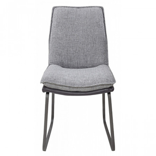 Стул с металлическим каркасом