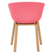 Пластиковый стул